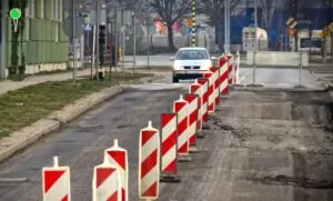 Czy to nowy objazd w Pruszczu Gdańskim na czas budowy wiaduktu? (FOTO: wbijamszpile.pl)
