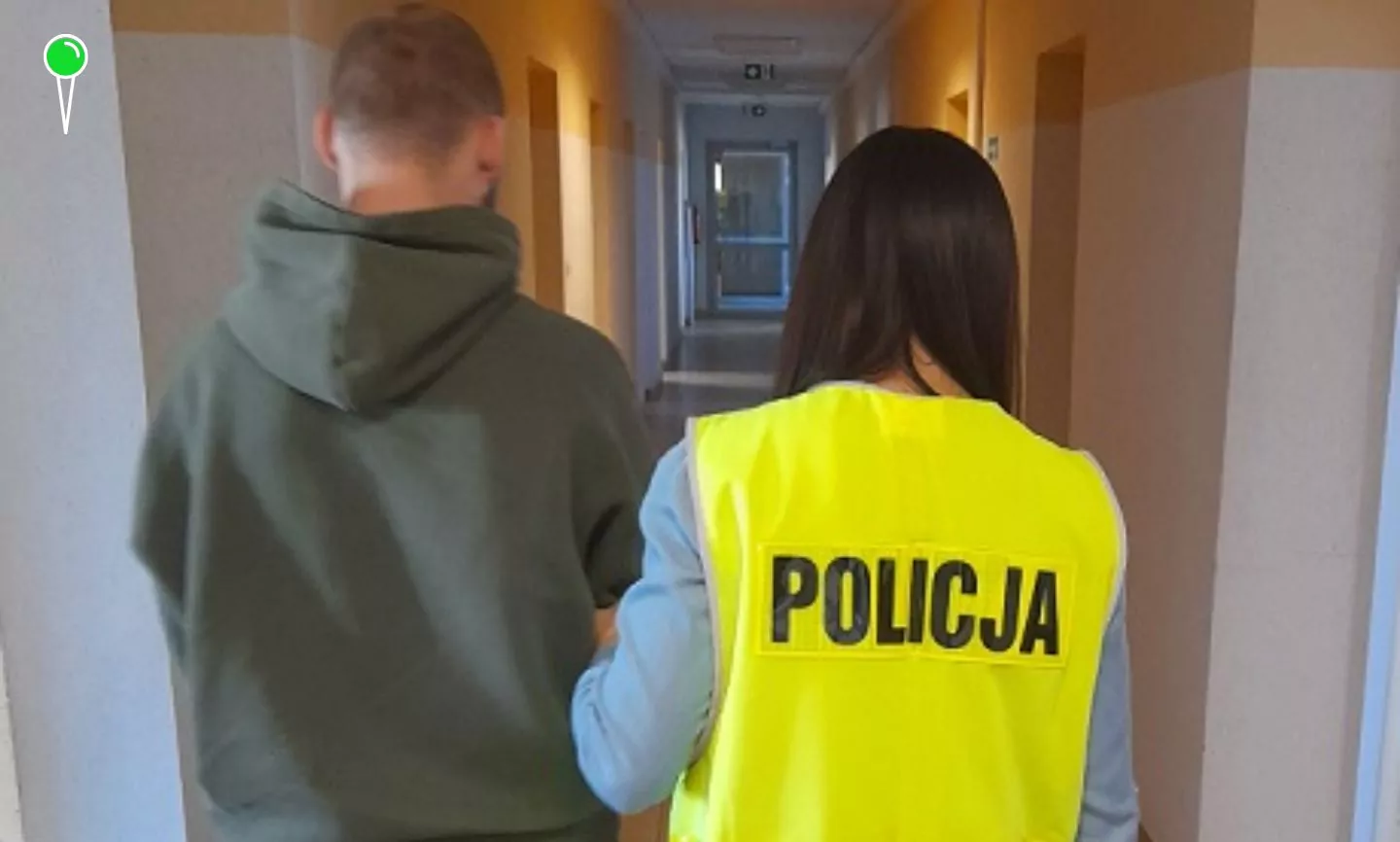 25-latek w rękach policji – podejrzany o włamanie i kradzież (FOTO: KPP Pruszcz Gdański)