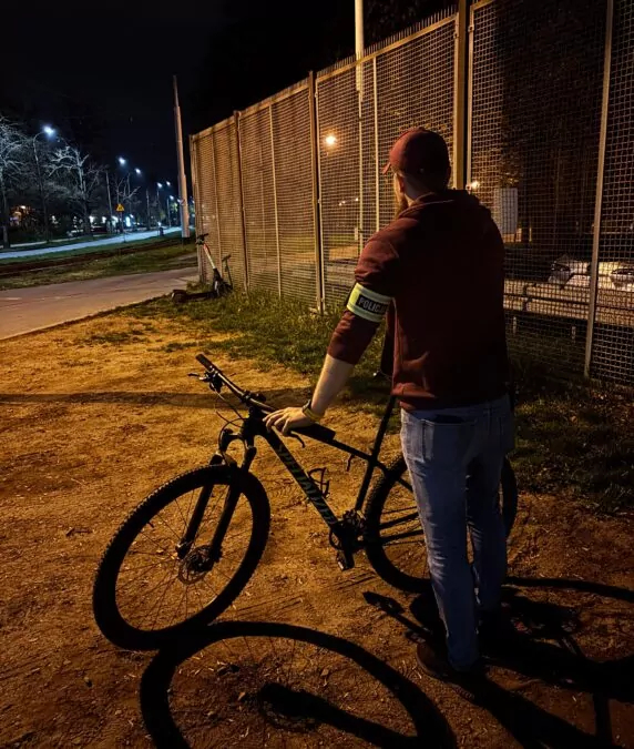 Nocna służba w Gdańsku. Odzyskany rower i aresztowanie Gruzina (FOTO: KMP Gdańsk)
