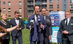 Polska z najdroższymi kredytami w UE. PiS chce to zmienić (FOTO: Kacper Płażyński/FB)