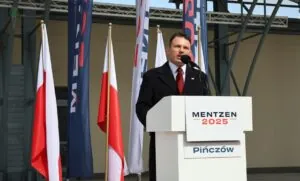 Sławomir Mentzen pojawi się na Pomorzu. Jest kalendarz (Sławomir Mentzen/FB)