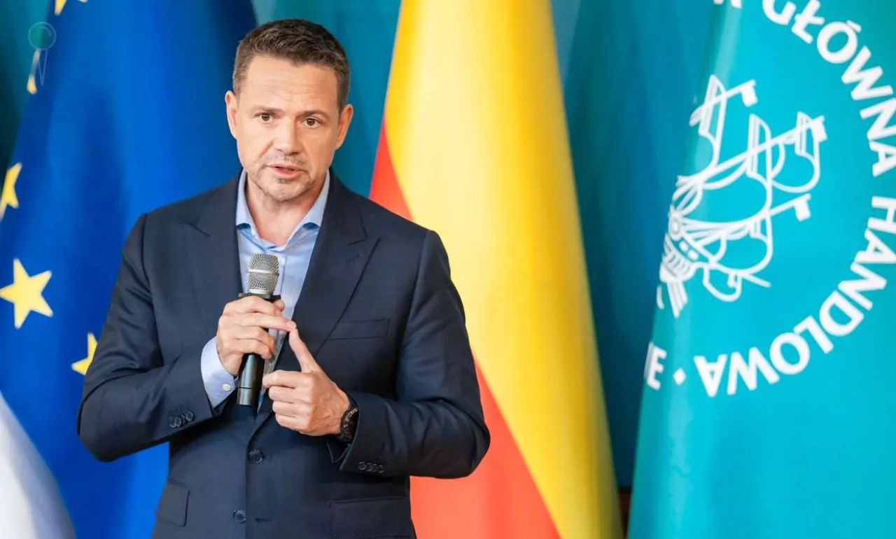 Wałęsa, Frasyniuk i Michnik mówią ludziom jak mają głosować (FOTO: Rafał Trzaskowski)