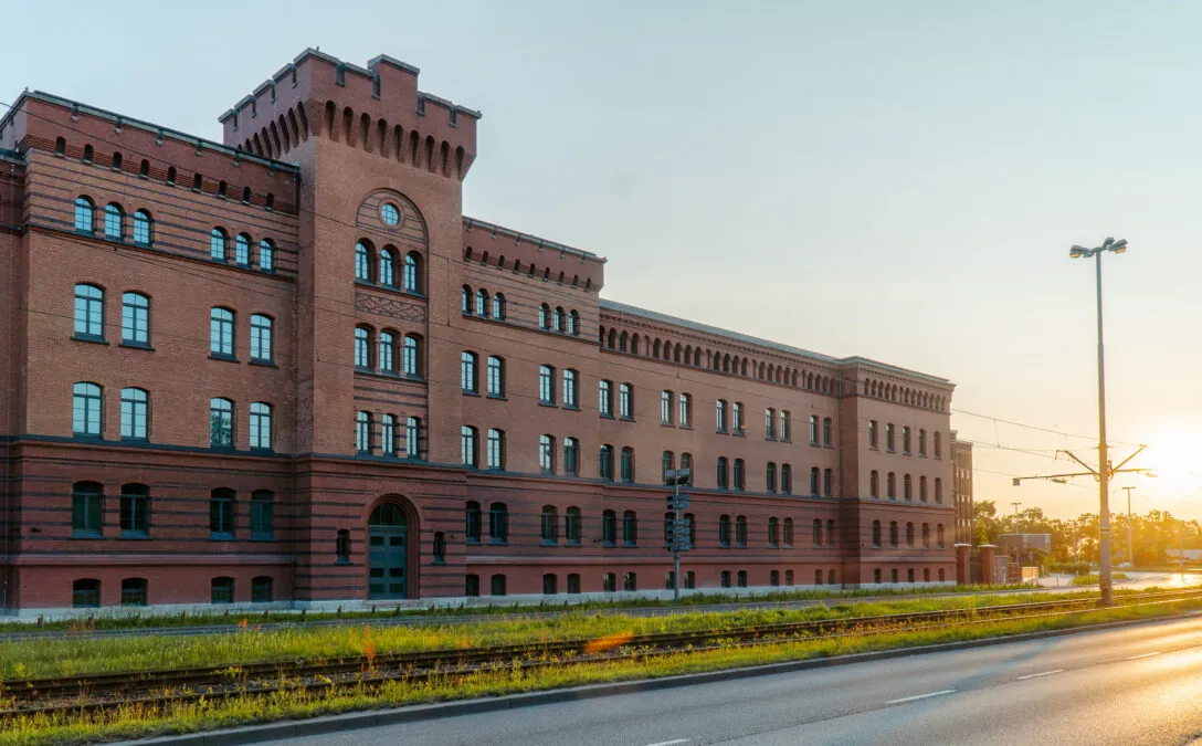 Czerwone Koszary w Gdańsku odnowione. W środku jest 400 kawalerek (FOTO: mat. prasowe)