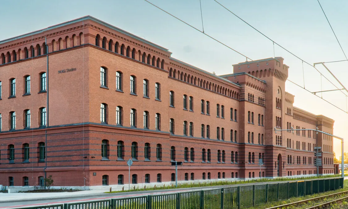 Czerwone Koszary w Gdańsku odnowione. W środku jest 400 kawalerek (FOTO: mat. prasowe)