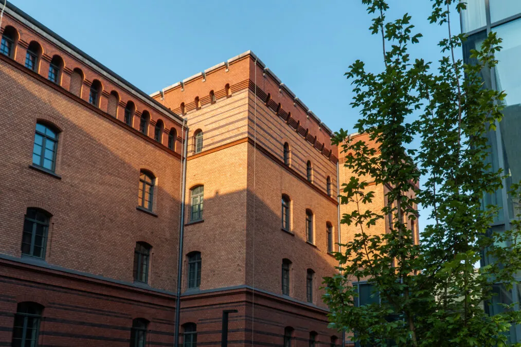 Czerwone Koszary w Gdańsku odnowione. W środku jest 400 kawalerek (FOTO: mat. prasowe)