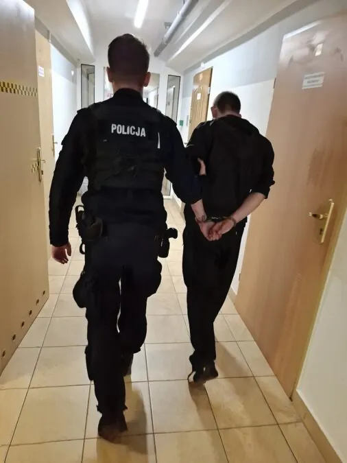 Policyjna łapanka na Pomorzu. Poszukiwani wpadli jeden po drugim (FOTO: KPP Pruszcz Gdański)