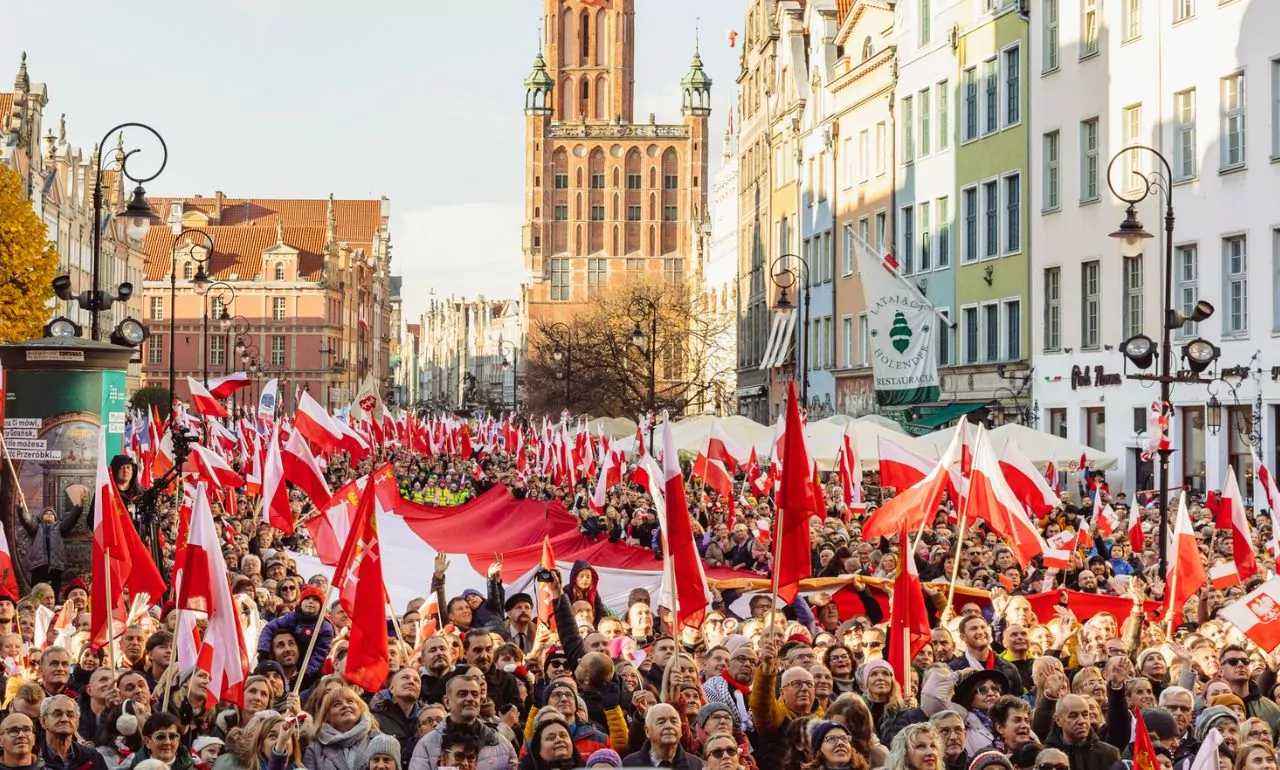 Gdańsk głosuje przeciw swojemu synowi. Co się tu z nami porobiło? (FOTO: canva)