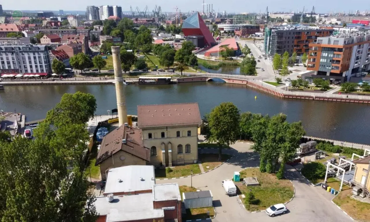 „Coś tu śmierdzi na Ołowiance”. GIWK tłumaczy się z opóźnienia (FOTO: canva.com)