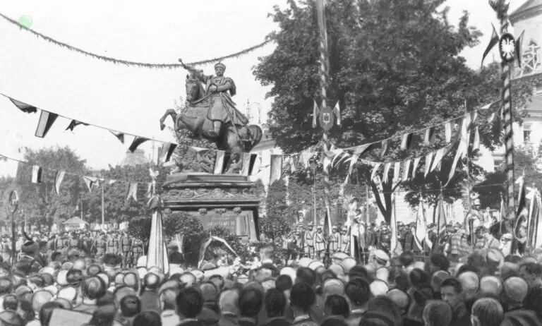 Pomnik Jana III Sobieskiego we Lwowie - obchody (FOTO: NAC)