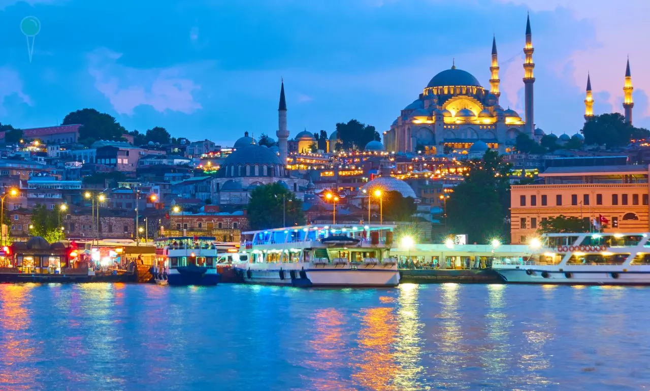 LOT łączy Pomorze ze światem – nowa trasa do Stambułu (FOTO: canva)