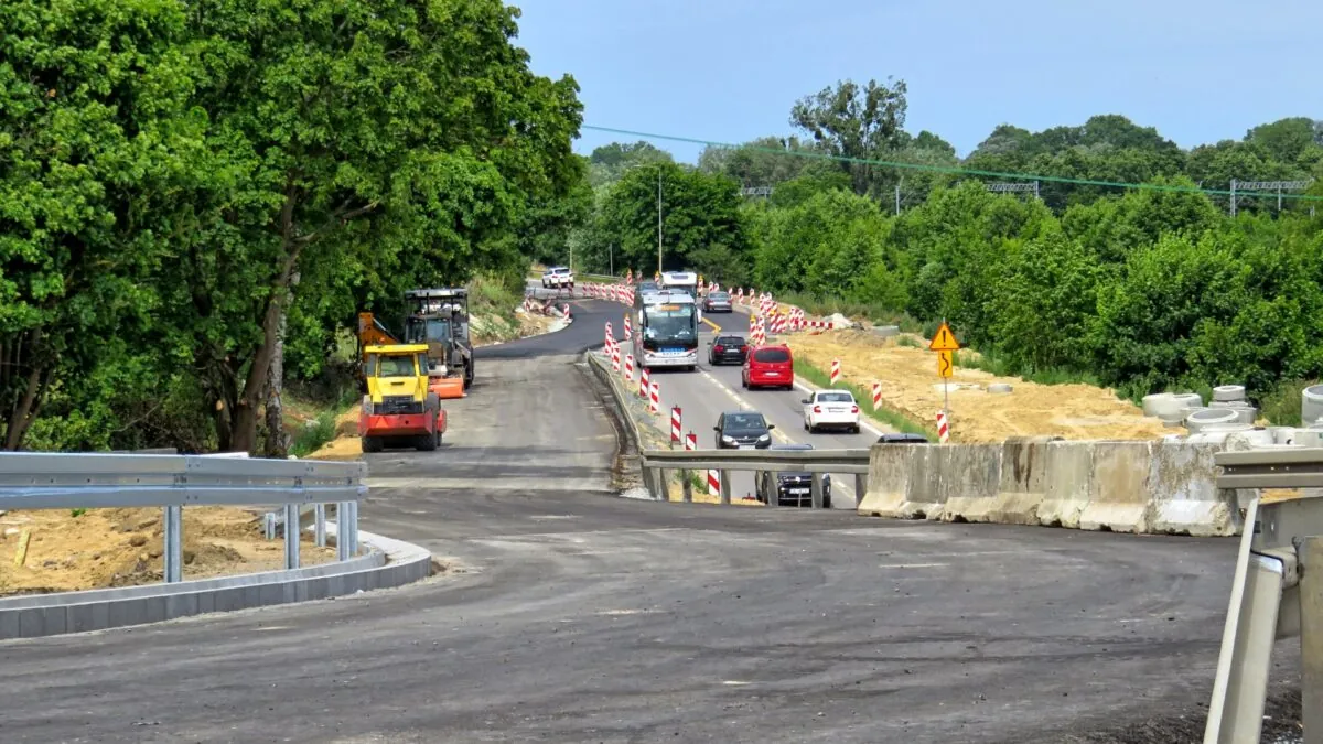 Budowa ul. Strzeleckiego - na al. Grunwaldzką (FOTO: wbijamszple.pl) 