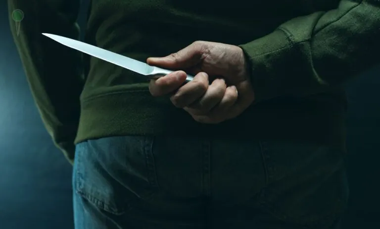 Krwawe starcie na ulicach Nowego. Nie żyje 41-latek (FOTO: canva)