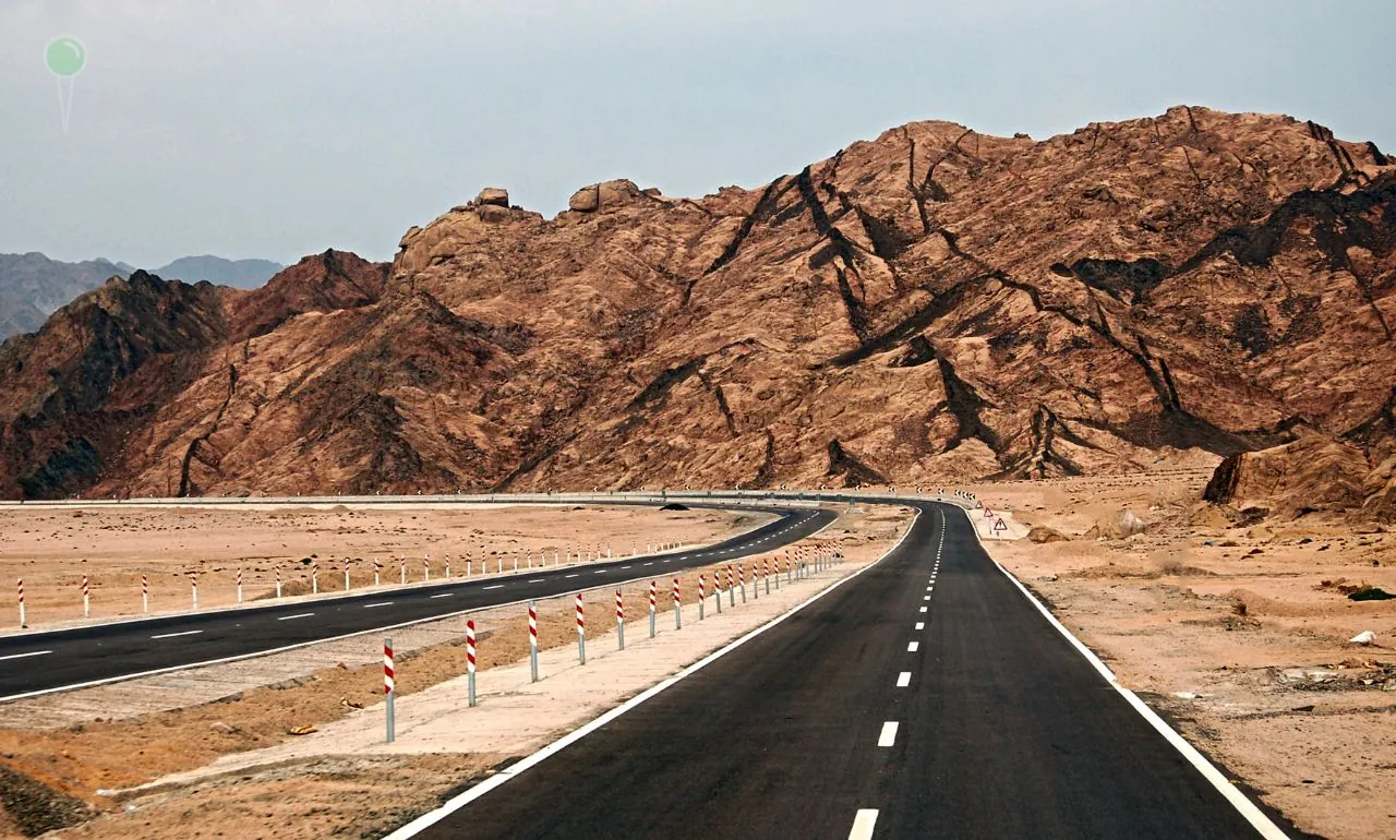 Tragiczny wypadek Polaków w Egipcie – nie żyje matka z dzieckiem (FOTO: canva)