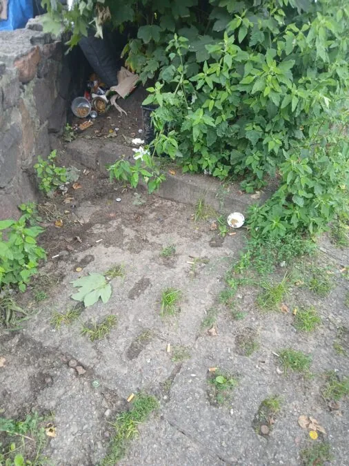 Stogi dzielnicą II kategorii? Czytelnik: zadbajcie o otoczenie (FOTO: Jacek/Czytelnik wbijamszpile.pl)