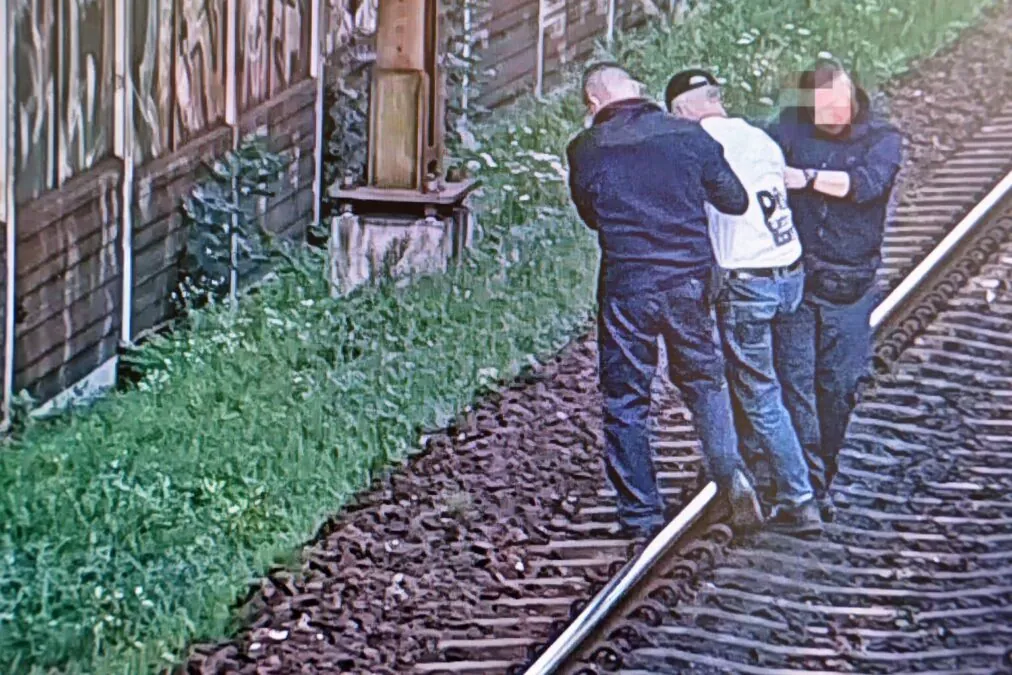 Mężczyzna cudem uniknął tragedii na torach SKM w Gdańsku (FOTO: SKM)