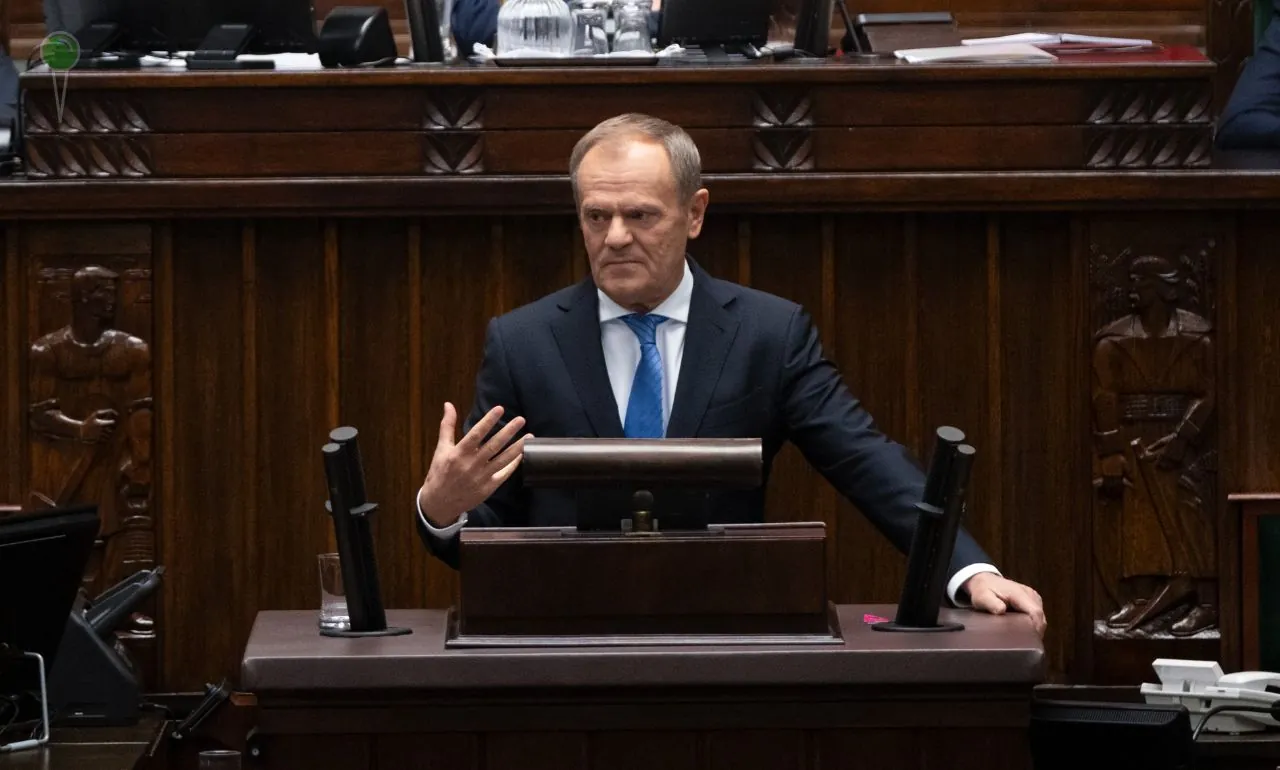 Tusk do dymisji? Polacy wypowiedzieli się w sondażu (FOTO: Sejm/X)