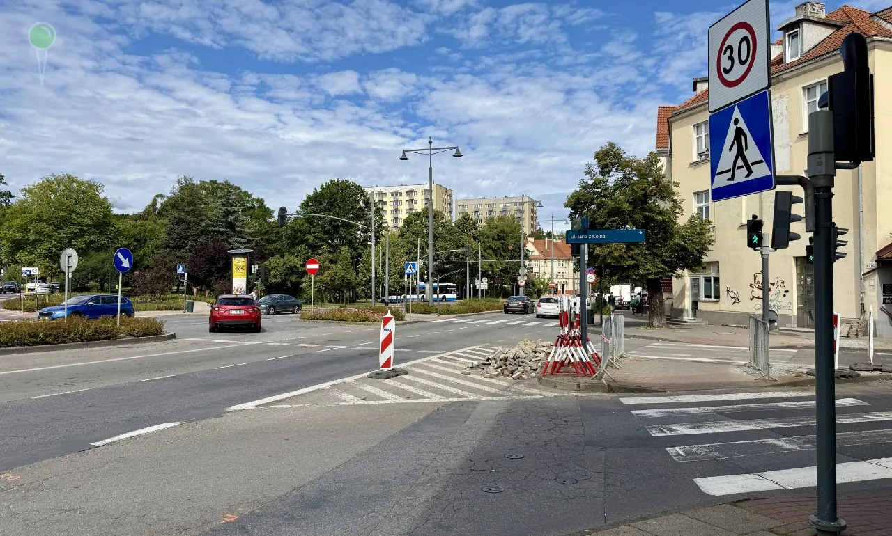 Sopot: objazdy i zmiany tras. Remont alei Niepodległości wchodzi w finał (FOTO: UMS Sopot)