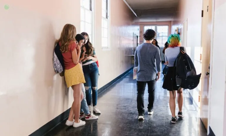 Edukacja zdrowotna wywołała burzę. Protest w Gdańsku (FOTO: canva)