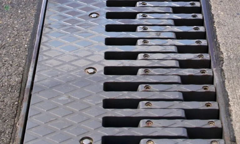 Utrudnienia na al. AK w Gdańsku. Drogowy zwężą trasę (FOTO: canva)