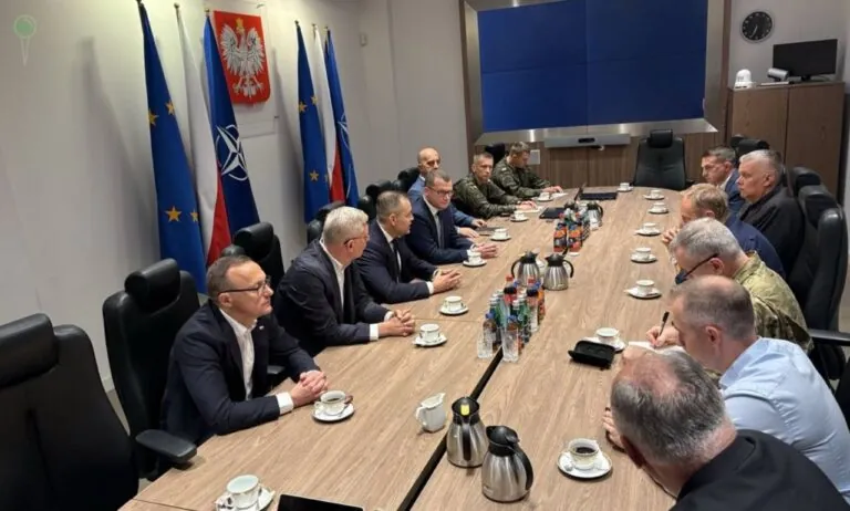 Drony spadają na południowo‑wschodnią Polskę – alert RCB (FOTO: BBN)