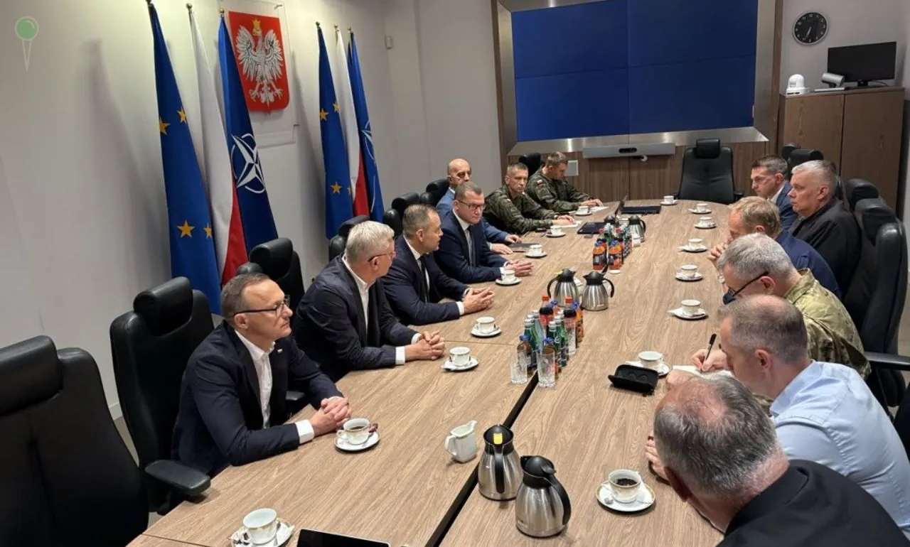 Drony spadają na południowo‑wschodnią Polskę – alert RCB (FOTO: BBN)