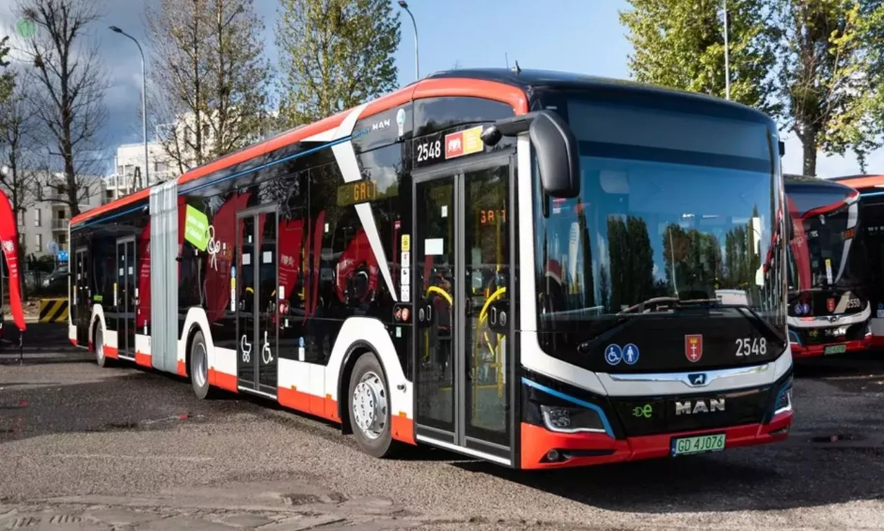 Olszynka bez autobusu 178 przez Elbląska. Czytelniczka alarmuje (FOTO: Rafał Kucharek/gdansk.pl)