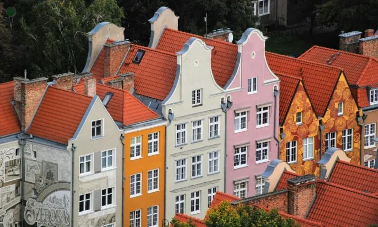 Gdańsk wyprzedził Warszawę. Rekordowe ceny mieszkań (FOTO: canva)