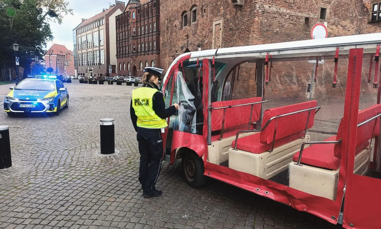 Gdańsk: Mandaty i kontrole meleksów na ulicach (FOTO: KMP Gdańsk)
