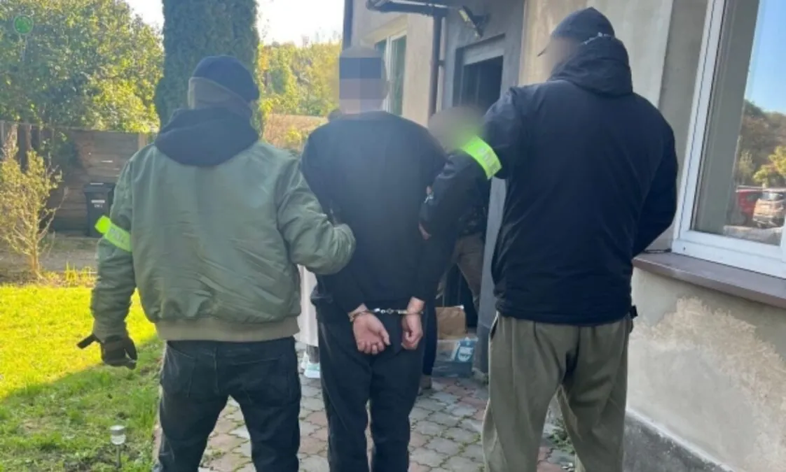 Seria podpaleń aut z Ukrainy w Gdyni (FOTO: KMP Gdynia)