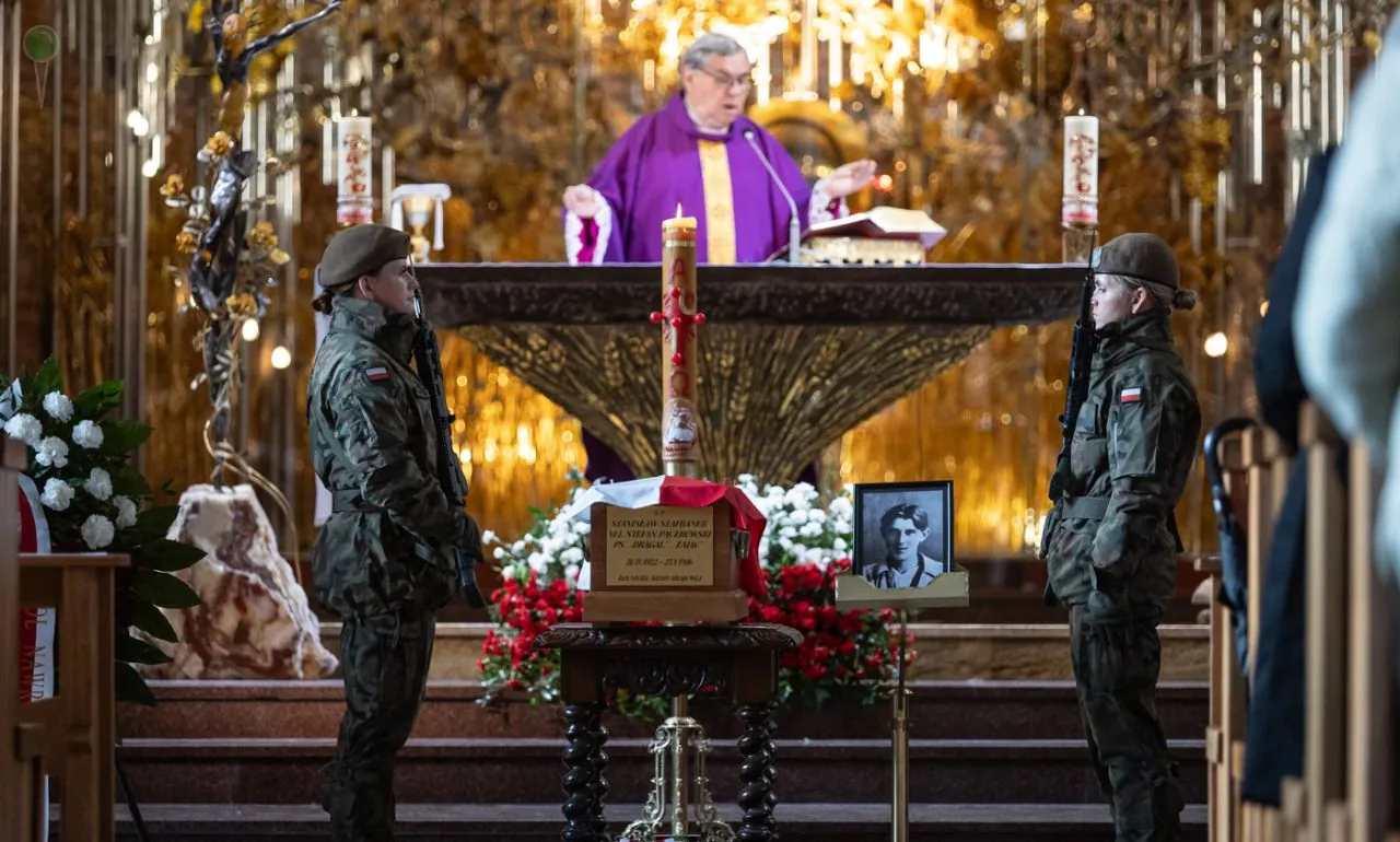 Pogrzeb bohatera AK w Gdańsku – Stanisław Szafranek spoczął z honorami (FOTO: IPN Gdańsk)