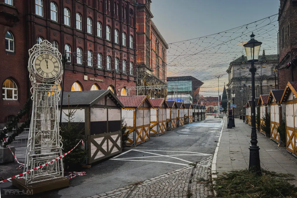 Gdański Jarmark Bożonarodzeniowy zachwyca wyglądem i organizacją, ale relacja czytelnika pokazuje, że za efektowną fasadą kryją się problemy  (FOTO: Jarmark Bożonarodzeniowy/FB)