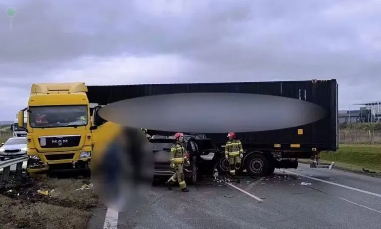 Autostrada A1 zablokowana po wypadku (FOTO: KPP Pruszcz Gdański)
