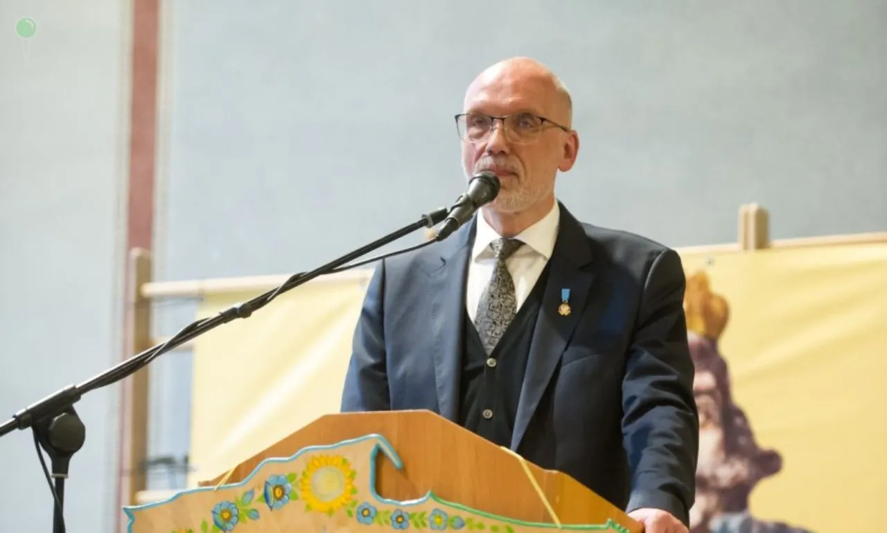 Prof. Nowak: Czas działać! Protesty pod domem Tuska (FOTO: Michał Klag/Biały Kruk)