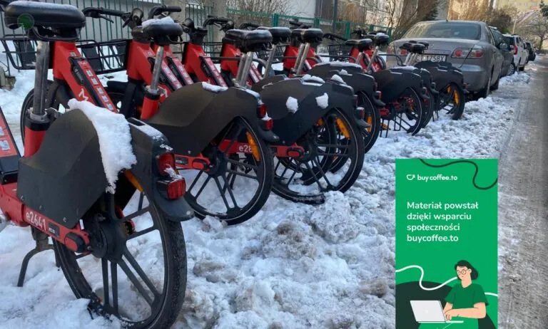 Mevo zimą wygląda, „jak porzucony złom”. OMGSS: mamy wzrost wypożyczeń (FOTO: Piotr czytelnik/wbijamszpile.pl)