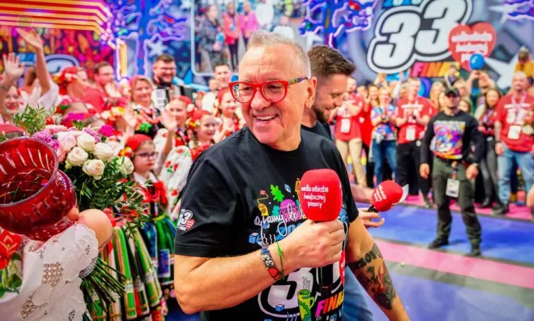 Jerzy Owsiak podczas finału WOŚP (FOTO: Marcin Michoń/Jerzy Owsiak/FB)