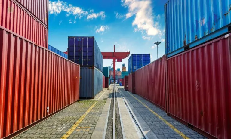 „Portu Haller” na Bałtyku. Nowa inwestycja PIS-u po powrocie do władzy (FOTO: canva)