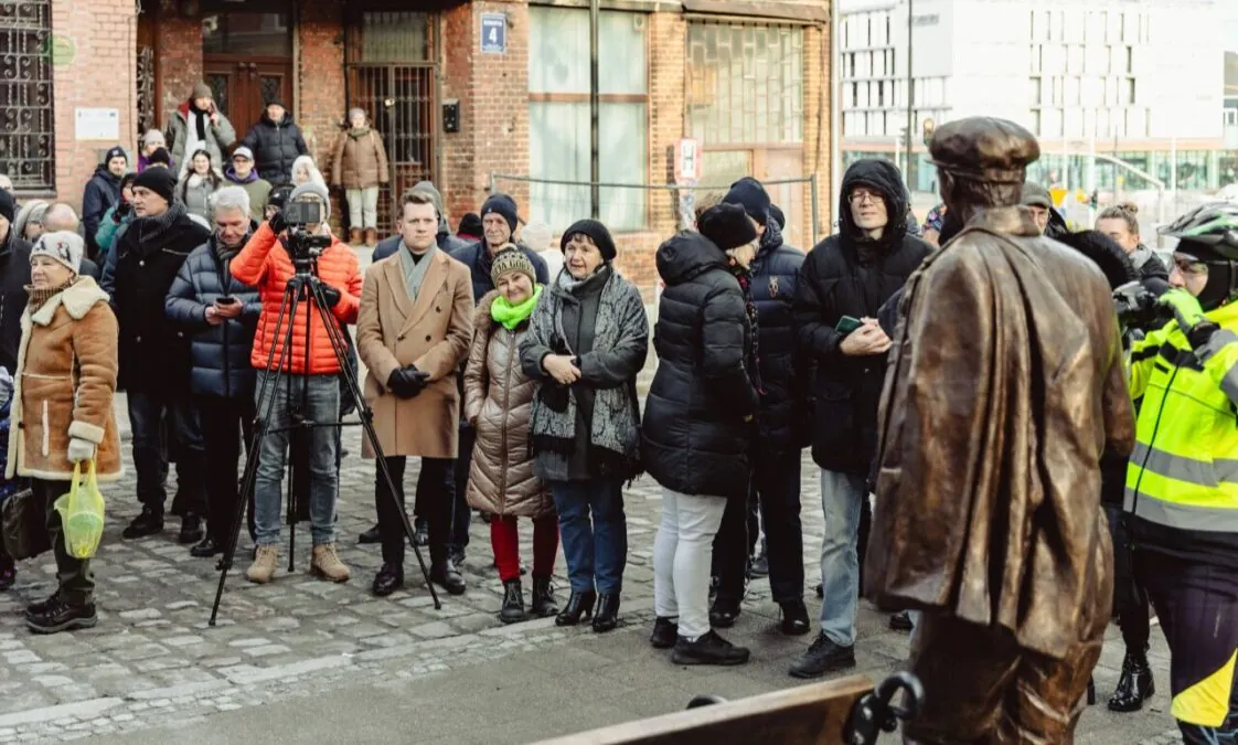 Uroczystość odsłonięcia pomnika Brunona Zwarry (FOTO: Dominik Paszliński/gdansk.pl) 