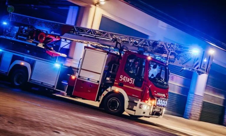 Pożar śmieci w mieszkaniu. Dramat w centrum Wrzeszcza (FOTO: Straz Pożarna)