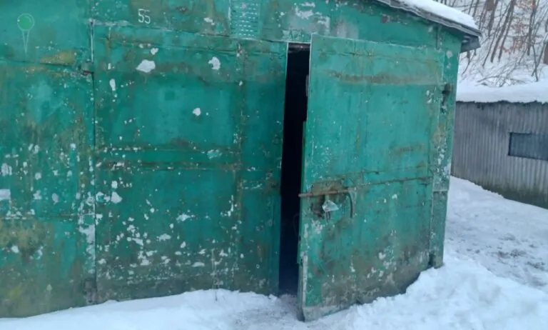 34-latka w ciąży mieszkała w garażu. Uratowały ją policjantki (FOTO: KMP Gdańsk)