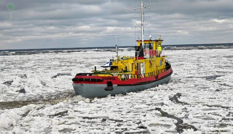 Lodołamacze ruszają z Gdańska. Wisła czeka na odblokowanie (FOTO: RZGW Gdańsk Wody Polskie/FB)