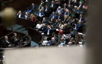 Sondaż po wyborach w 2023 r. Polacy czują pogorszenie życia (FOTO: Sejm/X)