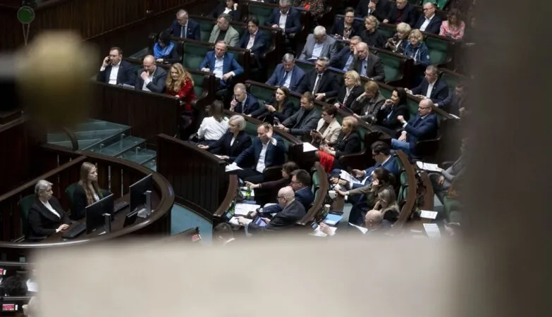 Sondaż po wyborach w 2023 r. Polacy czują pogorszenie życia (FOTO: Sejm/X)