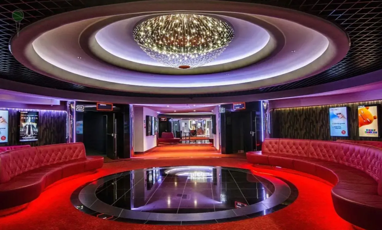 Trwa wygaszanie Alfy Centrum. Zamyka się kino Helios (FOTO: Kino Helios)