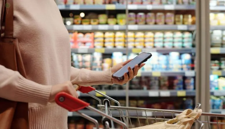 15 proc. droższe paliwo. Inflacja znów przyspiesza (FOTO: canva)