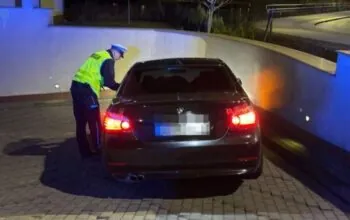 25-latek z BMW stracił prawo jazdy za drift (FOTO: KPP Kartuzy)
