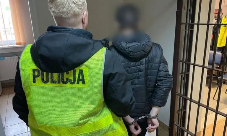 Awantura w Pelplinie. Alkohol podgrzał tylko atmosferę (FOTO: KPP Tczew)