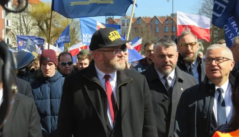 Grzegorz Braun w Gdańsku. Mocne słowa na zakończenie marszu (FOTO: wbijamszpile.pl)
