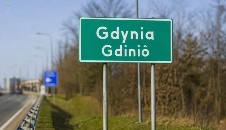 Dwujęzyczne tablice w Gdyni? Duża zmiana na rogatkach miasta (FOTO: wbijamszpile.pl)