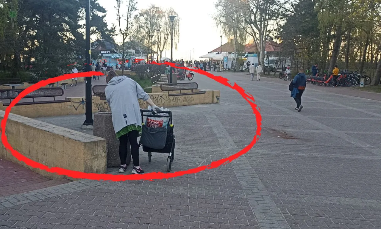 Ludzie grzebią w śmietnikach. Smutne oblicze systemu kaucyjnego (FOTO: wbijamszpile.pl)
