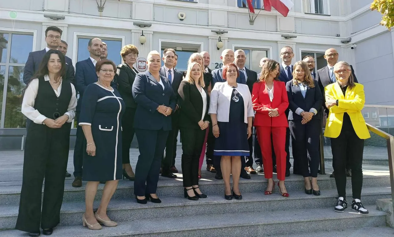 Radni Janusza Wróbla jak dekoracja. Bezlitosne liczby w Pruszczu Gdańskim (FOTO: Janusz Wróbel/FB)